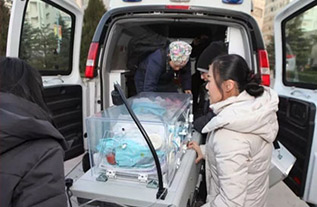 和静县妇婴监护型护送